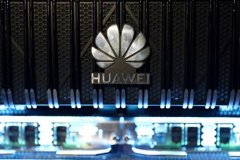 华为遭包围 任正非一家外逃 ？ 女儿现身北京